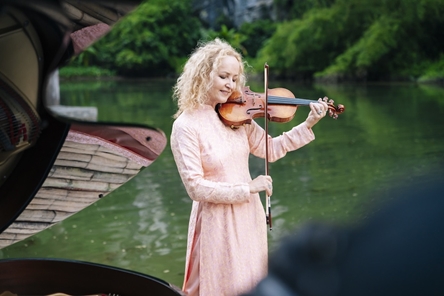 World-renowned music duo films tourism-promoting MV in Vietnam